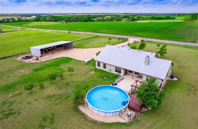 877 County Road 455, Coupland, TX 78615