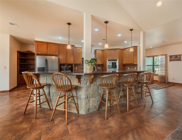 877 County Road 455, Coupland, TX 78615