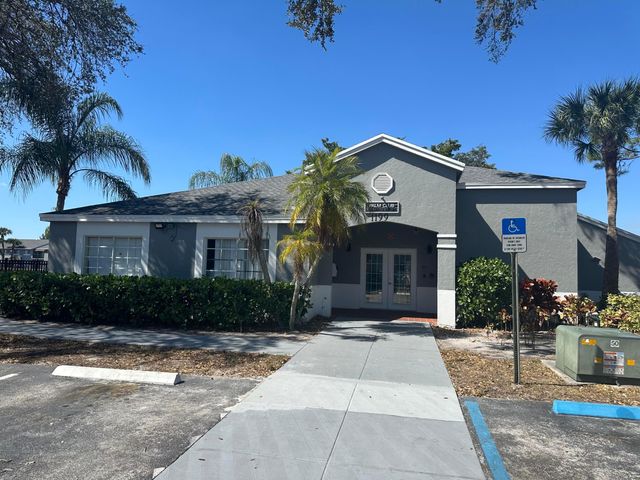 1162 Lake Terry Drive A, West Palm Beach, FL 33411