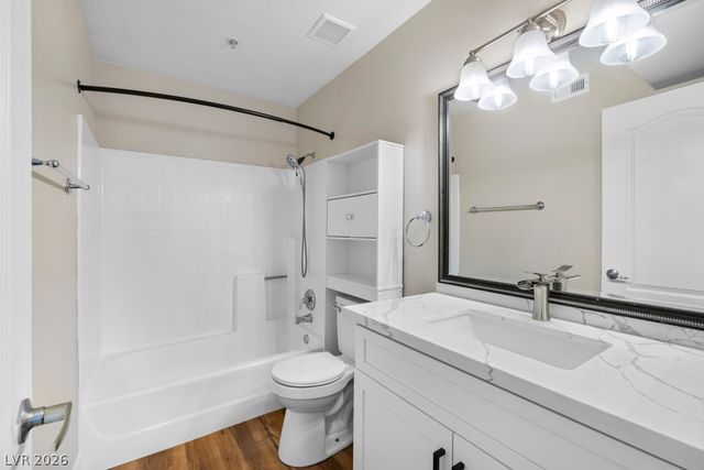 2130 Sealion Drive 207, Las Vegas, NV 89128