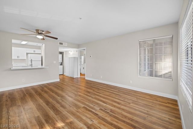 2130 Sealion Drive 207, Las Vegas, NV 89128