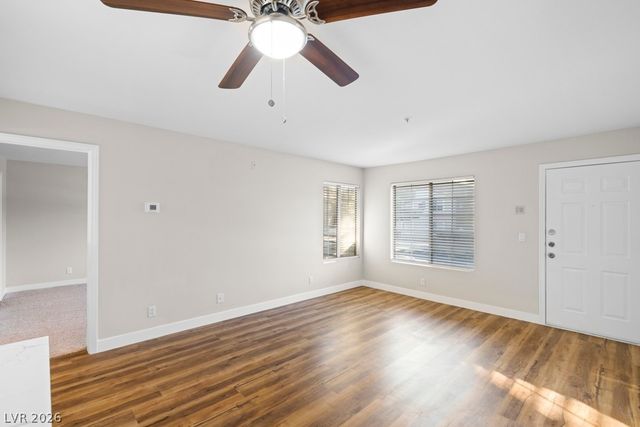 2130 Sealion Drive 207, Las Vegas, NV 89128