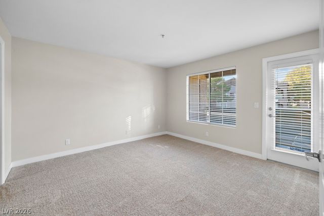 2130 Sealion Drive 207, Las Vegas, NV 89128