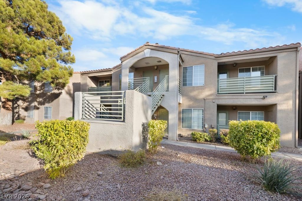 2130 Sealion Drive 207, Las Vegas, NV 89128