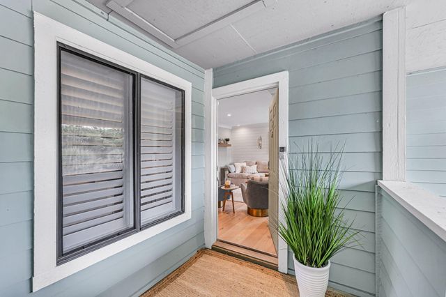 1481 Center Street Extension 204, Mount Pleasant, SC 29464