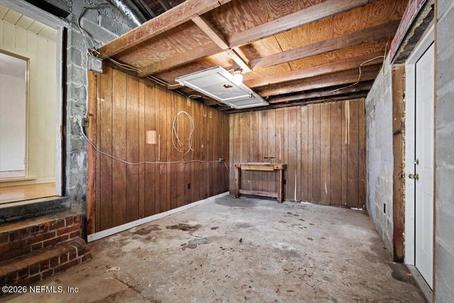 4252 PINEWOOD Avenue, Jacksonville, FL 32207