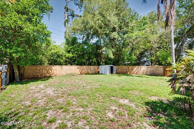 4252 PINEWOOD Avenue, Jacksonville, FL 32207