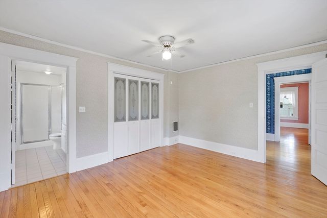 32 Spruce Street, Westfield, MA 01085