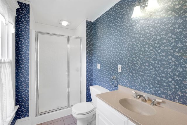 32 Spruce Street, Westfield, MA 01085