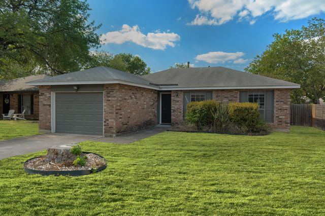 6504 Clubway LN, Austin, TX 78745