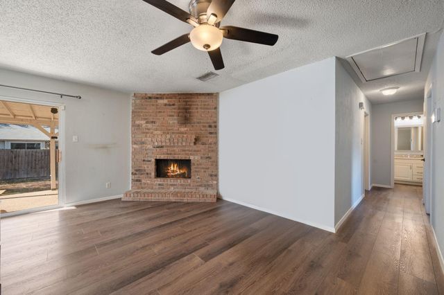 6504 Clubway LN, Austin, TX 78745