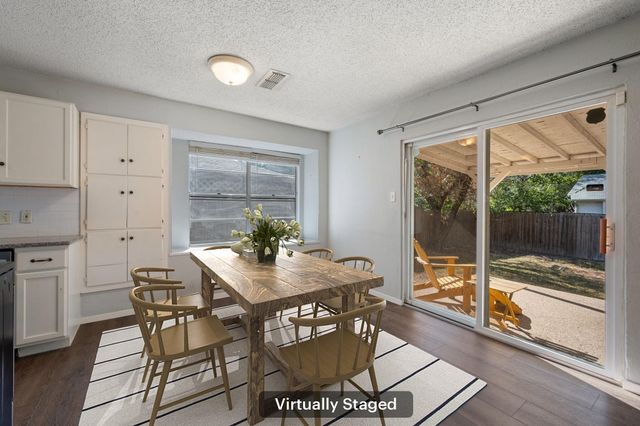 6504 Clubway LN, Austin, TX 78745