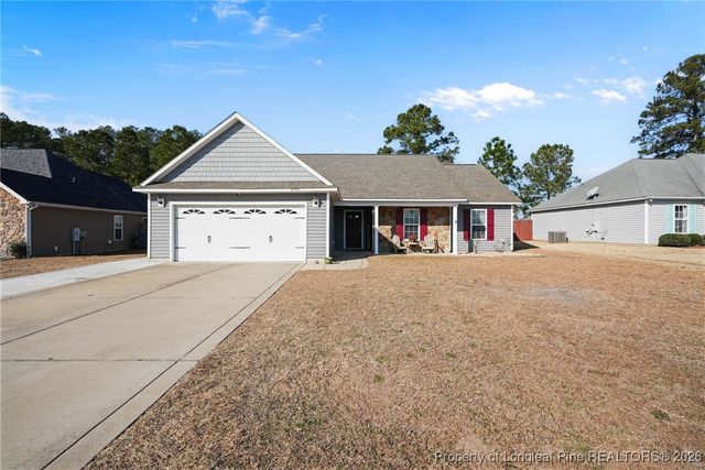 2220 Sir Michael Drive, Hope Mills, NC 28348