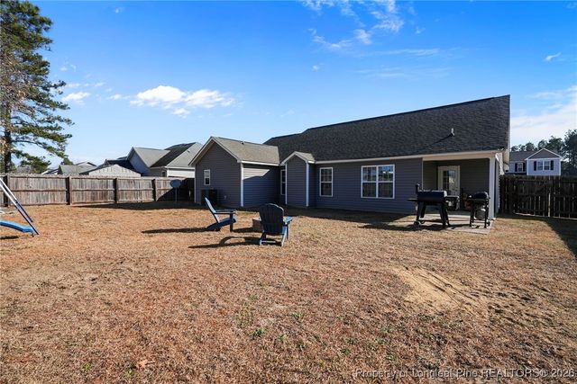 2220 Sir Michael Drive, Hope Mills, NC 28348