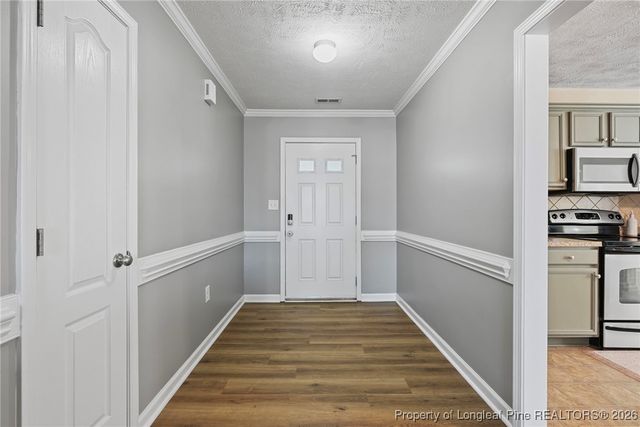 2220 Sir Michael Drive, Hope Mills, NC 28348