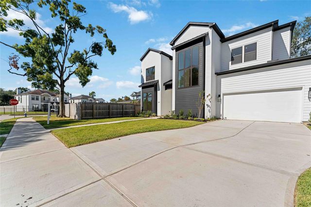 1458 Oak Tree Drive, Houston, TX 77055