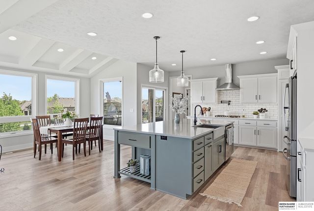 12113 Pintail Drive, Papillion, NE 68046