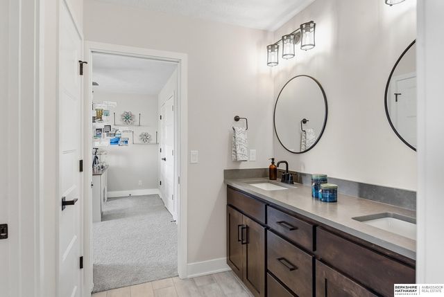 12113 Pintail Drive, Papillion, NE 68046