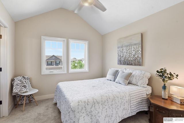 12113 Pintail Drive, Papillion, NE 68046