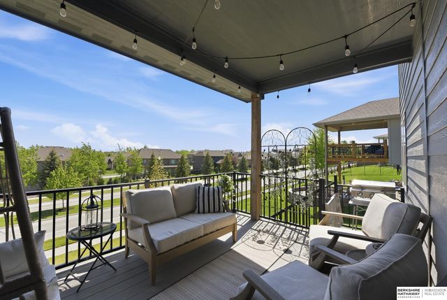 12113 Pintail Drive, Papillion, NE 68046