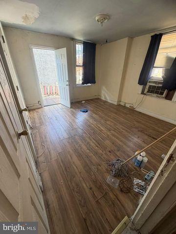 3334 H ST, Philadelphia, PA 19134