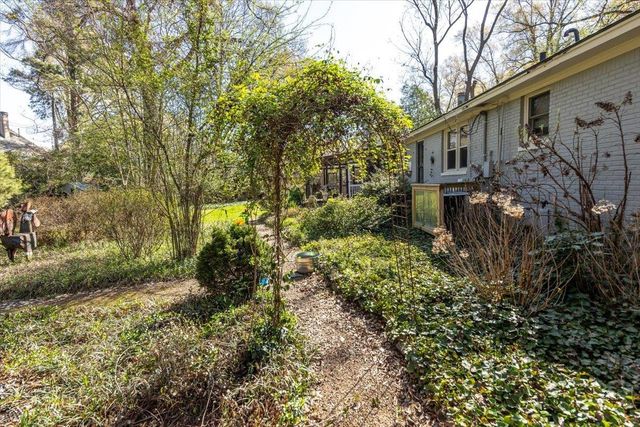 4910 COLE RD, Memphis, TN 38117