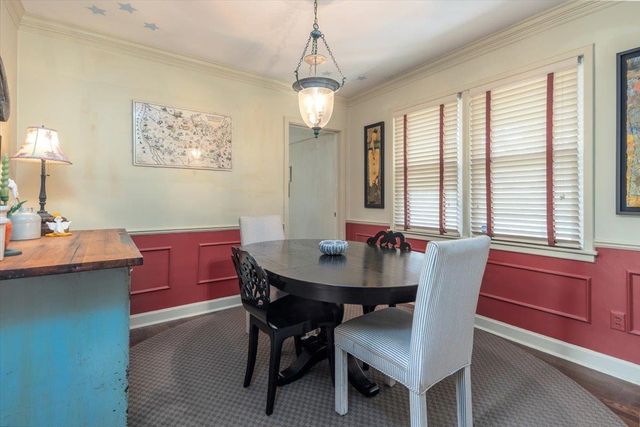 4910 COLE RD, Memphis, TN 38117