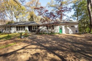 4910 COLE RD, Memphis, TN 38117