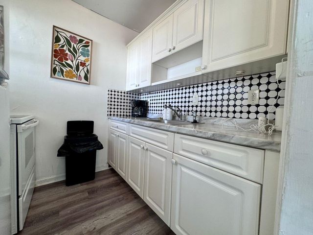 415 6th Avenue N 417, Lake Worth Beach, FL 33460