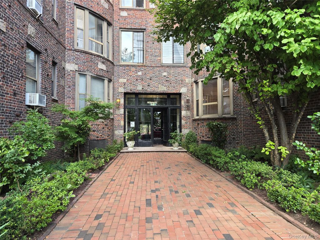 147-37 Beech Avenue 1G, Flushing, NY 11355 — exterior
