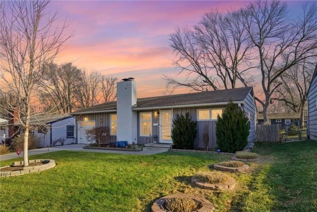 7131 Robinson Street, Overland Park, KS 66204