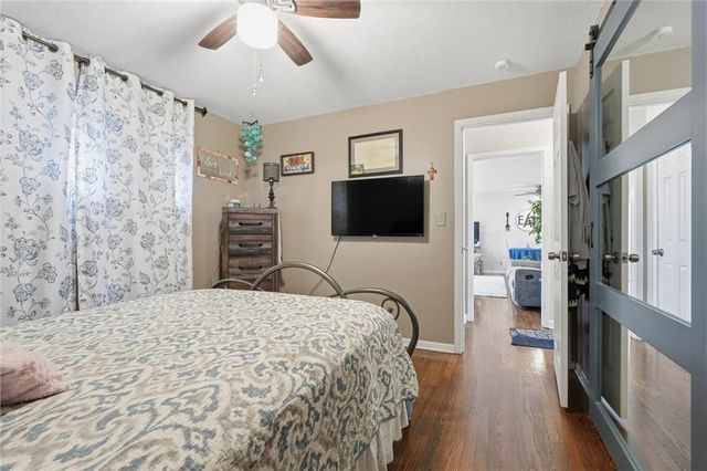 7131 Robinson Street, Overland Park, KS 66204