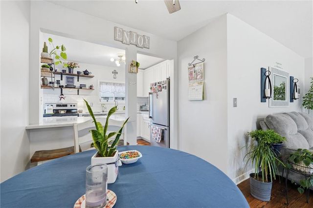 7131 Robinson Street, Overland Park, KS 66204