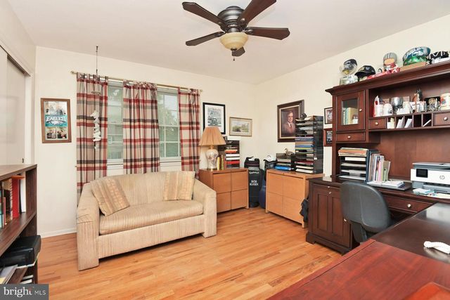 15 LANNIGAN DR, Lawrence Township, NJ 08648