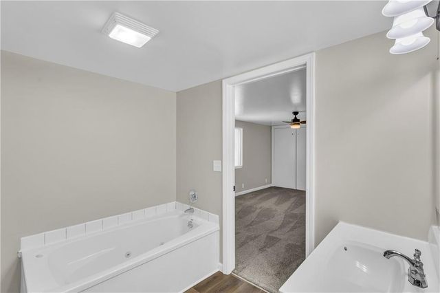 34 Agnes Lane, Lacygne, KS 66040