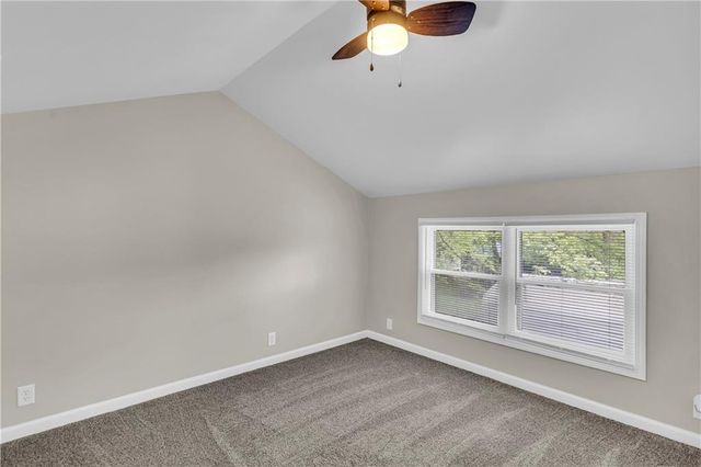 34 Agnes Lane, Lacygne, KS 66040