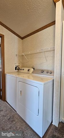 110 ROUNDUP RD, Middle River, MD 21220