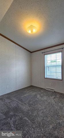 110 ROUNDUP RD, Middle River, MD 21220