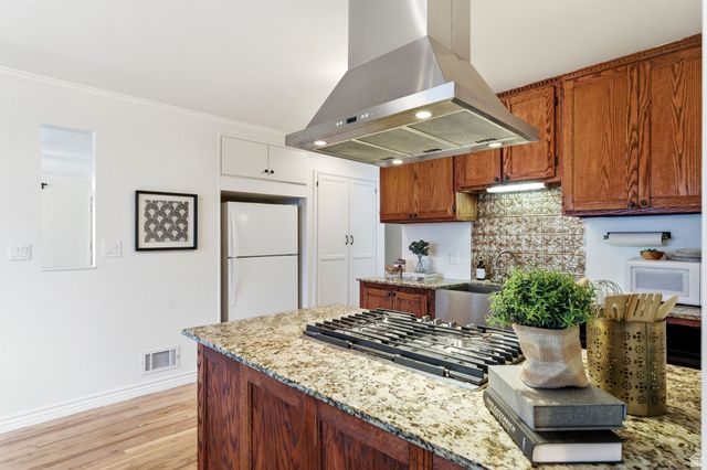 984 S MONTGOMERY ST, Salt Lake City, UT 84103