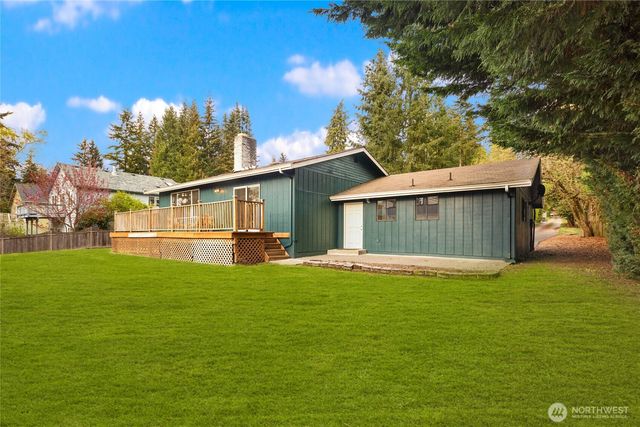 12511 37th Avenue NE, Seattle, WA 98125