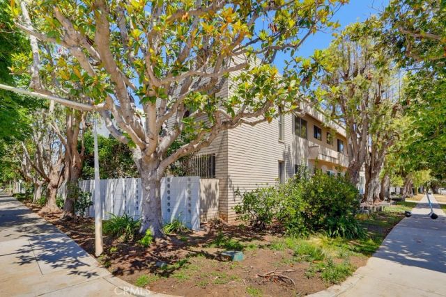3166 S Sepulveda Boulevard 6, Los Angeles, CA 90034