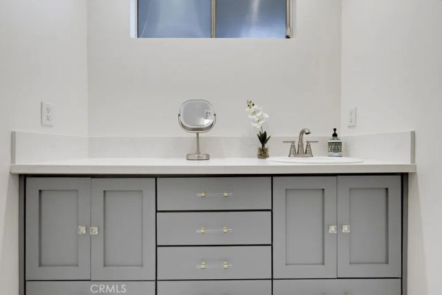 3166 S Sepulveda Boulevard 6, Los Angeles, CA 90034