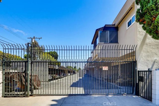 3166 S Sepulveda Boulevard 6, Los Angeles, CA 90034