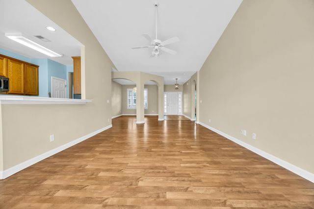 101 Zinnia Dr., Myrtle Beach, SC 29579