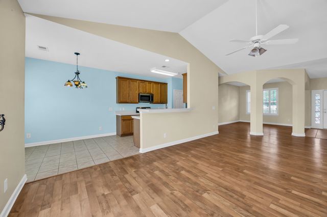 101 Zinnia Dr., Myrtle Beach, SC 29579