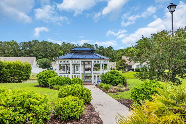 101 Zinnia Dr., Myrtle Beach, SC 29579