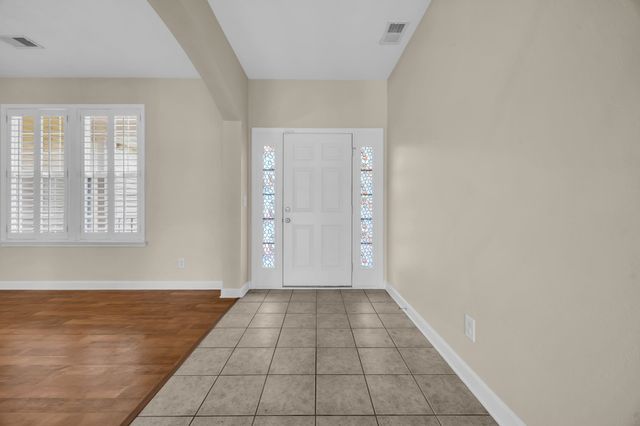 101 Zinnia Dr., Myrtle Beach, SC 29579