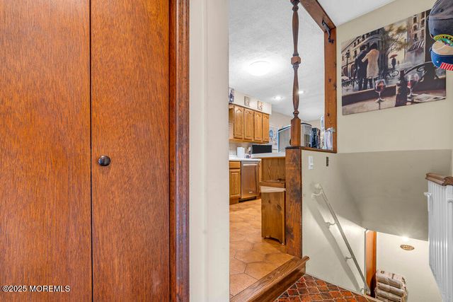 351 Meadowbrook Avenue, Eatontown, NJ 07724
