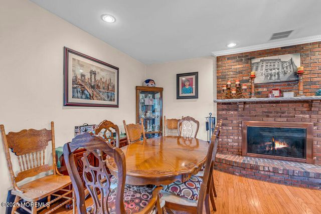 351 Meadowbrook Avenue, Eatontown, NJ 07724