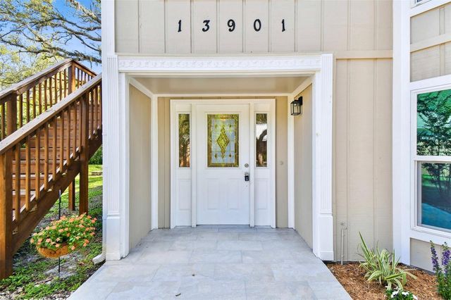 13901 VACATION LANE, Odessa, FL 33556